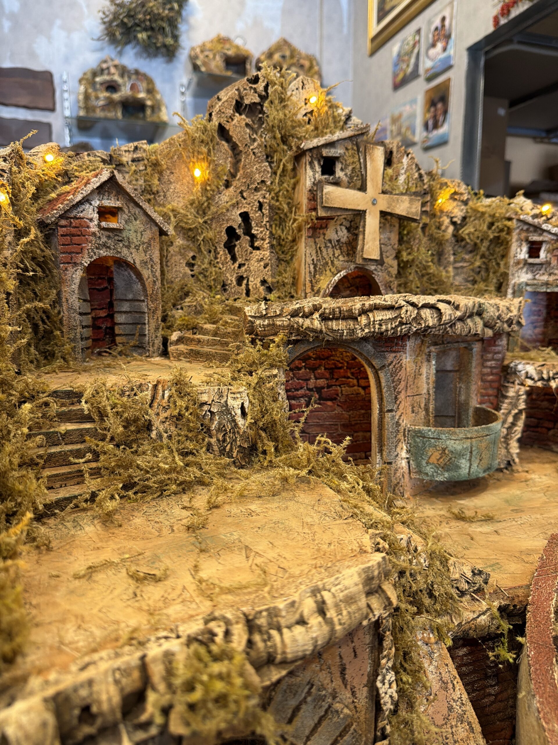 Presepe con Luci Cascata Mulino e Forno 70x63 h.65 - immagine 6